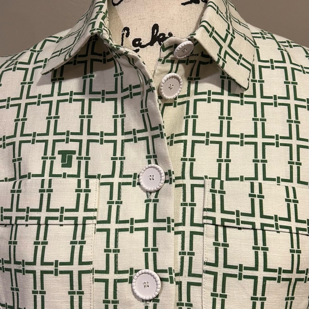 Tara Jarmon Christine Woven Chain Link Logo Pattern Collar Button Front Top - Picture 8 of 14
